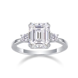 Anello in Argento Sterling S925 con Diamante Moissanite Colorato 12948 per Donna, Vendita all'Ingrosso per Europa e Stati Uniti - Product Image 1