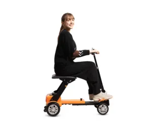 Professionale apparecchi medicali fisioterapia leggero automatico pieghevole scooter elettrico con CE approvato per disabili