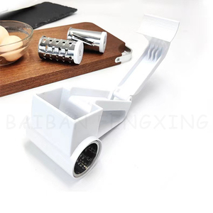 เครื่องหั่นชีสแบบหมุนด้วยมือเครื่องมือในห้องครัวเครื่องขูดเนยเครื่องขูดชีสแบบใช้มือสแตนเลสพร้อมอุปกรณ์ในครัวแบบมือถือ - Product Image 5