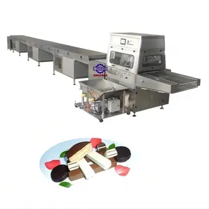 Ligne de production complète d'enrobage de chocolat entièrement automatique, petite et grande machine de fabrication de barres de chocolat