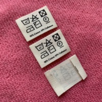 Étiquette en coton professionnelle avec symboles de lavage, étiquette de col en coton avec symboles imprimés