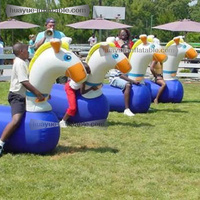 Cheval gonflable interactif pour courses de saut, idéal pour le team building, les sports de plein air et les jeux de carnaval