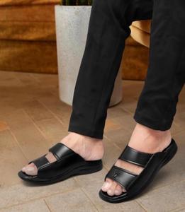 Sandalias Negras de Tira Ancha para Hombre, con Punta Abierta, Estilo Casual y Cómodo, con Suela Acolchada - Product Image 4