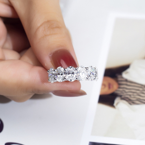 แหวนแต่งงาน/หมั้นเพชรแล็บรูปไข่ทรงโอวัล Messi Gems MSR-1568 คอลเลคชั่นพิเศษ IGI ทอง 14K 18K ประดับเพชรแบบ Eternity - Product Image 1