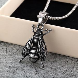 Vintage Stainless Steel <b>Bee</b> Pendant Necklace Men Punk Insect Charm <b>Gift</b> Jewelry Fashion Accessory - Product Image 2