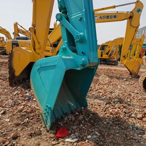 Excavadora Kobelco SK350LC-8 Usada de Alta Calidad, 35 Toneladas, Maquinaria para Movimiento de Tierras en Canteras, Buen Estado, Lista para Enviar, en Stock - Product Image 4