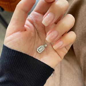 Collar con Colgante de Plata de Ley S925 con Diseño de Lazo de Azúcar Pequeño, Patrón Geométrico, Dulce, Romántico, Exquisito, Diseño de Nicho, Lujo Ligero - Product Image 1