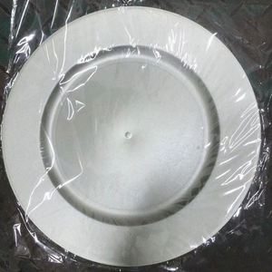 Assiettes de présentation rondes dorées de 13 pouces en plastique rigide pour décoration de mariage - Product Image 5
