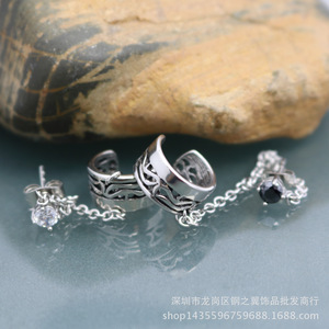 yunnique Fashion <b>Cuff</b> <b>Earrings</b> 316 Stainless Steel Geometric Design Black And White Diamond Studs For Men Women - Product Image 3