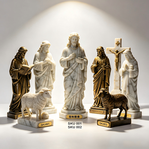 Croix religieuse personnalisée en résine peinte à la main, sculptée artistiquement, avec logo, couleur, représentant la famille des Saints Catholiques et Jésus, pour Noël, amour, fée, musique, Xi - Product Image 4