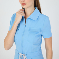 Combinaison de travail médicale YUHONG pour femmes, tissu sergé respirant et durable, coupe moderne, une pièce