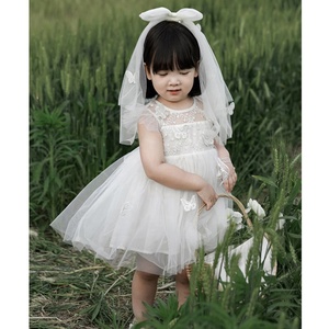 Robes en maille blanches en gros pour filles de 8 ans, robe de soirée de mariage pour bébés filles, robe de princesse fantaisie mignonne pour bébé fille - Product Image 2