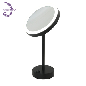 Vente à Chaud Filles Amour Vanité Led Miroir Rond Pour Le Maquillage OEM Stand Up Double Face Miroir Avec <span class=keywords><strong>2X</strong></span> <span class=keywords><strong>3X</strong></span> Grossissant - Product Image 3
