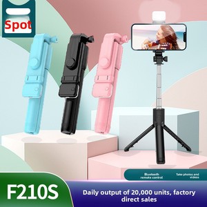 Trépied multifonctionnel pliable rotatif à 360° pour téléphone portable, perche à selfie, diffusion en direct et photographie - Product Image 4