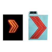 Lampe à led à énergie solaire tableau de direction lumière éclairée signalisation routière led flèche clignotante panneau solaire chevron