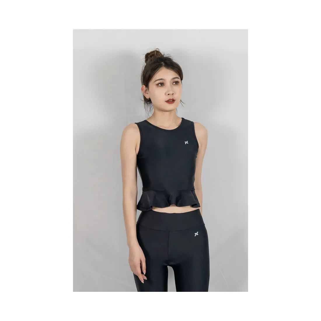 Factory Wholesale High Quality Sports Sexy Active Wear Fitness Spandex Active Wear