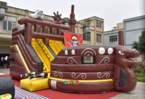 Comercial al aire libre PVC Casa de rebote gran barco pirata tobogán inflable pirata gran tobogán parque infantil para niños - Product Image 3