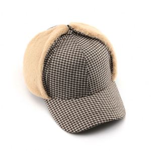 Casquette de baseball d'hiver personnalisée à carreaux avec protège-oreilles pour fabricants - Product Image 5