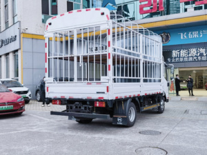 รถบรรทุกไฟฟ้า KAMA EM32 3 ตัน, ชาร์จเร็ว 2 ชั่วโมง, แรงบิด 350 นิวตันเมตร, ตัวถังกว้าง 2.2 เมตร, รถบรรทุกขนส่งไฟฟ้าสำหรับคลังสินค้า/ท่าเรือ - Product Image 5