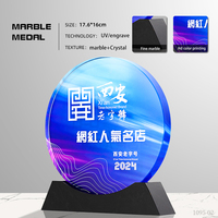 Conception personnalisée Trophée en cristal Impression UV colorée Trophées en marbre de cristal Récompenses annuelles des employés Plaque d'appréciation commerciale