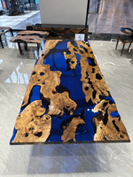 Tables de salle à manger populaires en bois de noyer massif avec design spécial en résine époxy effet rivière