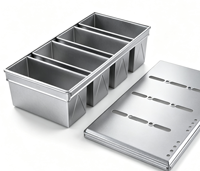 Moule à pain Pullman commercial en acier inoxydable 4 cavités 590x260x118mm avec 4 sangles, antiadhésif, conception personnalisée pour hôtels
