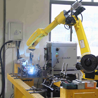 Bras de robot de soudage industriel 6 axes, charge utile de 10 kg, portée de 2010 mm, bras robotisé articulé, moteur servo-électrique, automatisation d'usine