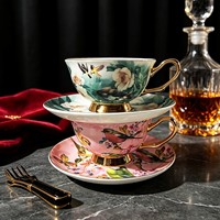 Ensemble tasse et soucoupe en porcelaine fine, motif oiseaux champêtres de style européen, service à thé de l'après-midi en céramique, tasse à thé noir haut de gamme individuelle