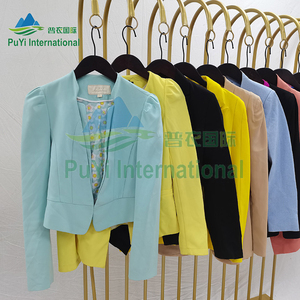 Abiti sottili da donna cappotti alla moda vecchi vestiti usati solo giacche di seconda mano - Product Image 3