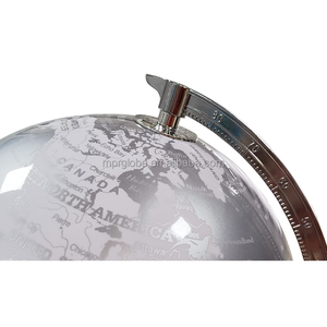 घरेलू सजावट क्रिस्टल ग्लोब के लिए काले और चांदी में सजावटी दुनिया के नक्शे - Product Image 3