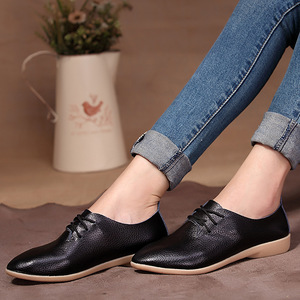 Nouvelles Chaussures Plates Légères pour Femmes Style Coréen Printemps 2025 – Baskets Décontractées Respirantes pour Infirmières et Mamans en Cuir de Vachette Blanc à Lacets et Semelle en Caoutchouc - Product Image 3