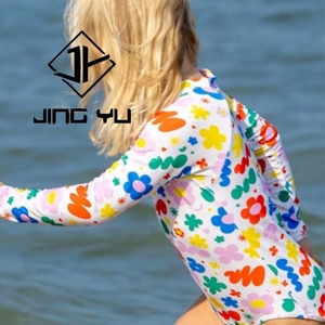 Maillots de bain pour enfants à motif hawaïen, protection UPF50+, maillots de bain pour enfants personnalisés, bikini en nylon de luxe pour filles - Product Image 4