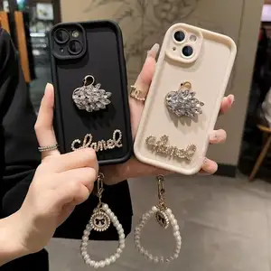 Crystal Cisne diamante perla pulsera suave TPU Shell funda de teléfono a prueba de golpes para iPhone 15 14 13 12 11 pro Max fundas de lujo para mujer