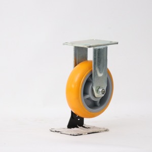 Rueda giratoria universal de 4, 5, 6 y 8 pulgadas, de hierro, para uso industrial, con núcleo de aluminio, TPU amarillo, de alta resistencia, base plana - Product Image 2