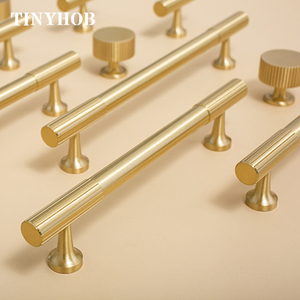 Puxador de Latão para Gavetas e Armários, Puxador e Botão de Latão Puro C-3720, Novo Estilo Nórdico Simples, Luxo Leve e Moderno - Product Image 1