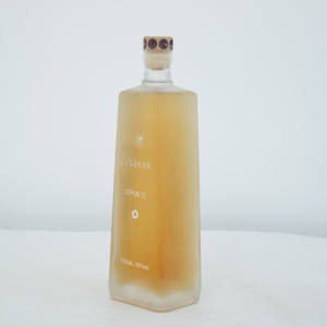 Bottiglia Quadrata in Cristallo per Whisky, Vodka, Tequila da 300ml, 500ml, 750ml con <span class=keywords><strong>Logo</strong></span> e Coperchio - Product Image 2