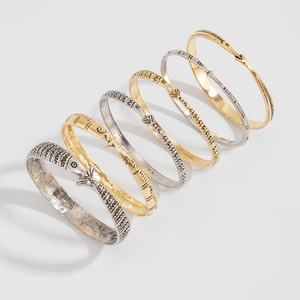 Juego de 6 Pulseras Apilables de Metal con Diseño de Peces Vintage para Mujer, Brazaletes Retro para Uso Diario, Accesorios de Joyería, Regalos - Product Image 6
