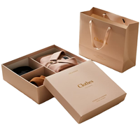 Boîte cadeau en papier cartonné ondulé de luxe personnalisée pour vêtements, vêtements formels, chemises