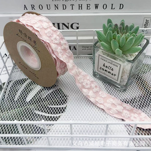 ริบบิ้นนูนลายดอก<span class=keywords><strong>ค</strong></span>าเมลเลียแบบโรแมนติกโบว์ผ้าซาตินดอกไม้สดสำหรับงานประดิษฐ์ทำมือช่อดอกไม้สไตล์หน้าคู่ - Product Image 3