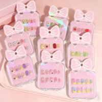 Lot de 10 faux ongles détachables et réutilisables en ABS pour filles, motifs mignons, prêts à poser, pour 9-15 ans