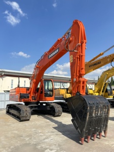 รถขุดไฮดรอลิกมือสอง DOOSAN DX225LC-9C ของแท้จากเกาหลี ขนาด 22 ตัน รุ่น DX225LC-9C มีสินค้าในสต็อก - Product Image 3