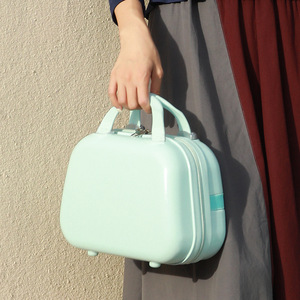 Pink Cosmetic <b>Case</b> 14 Inch Lightweight Metal Corner Makeup Bag For Travel Storage Solid Color Zipper Closure - Product Image 3