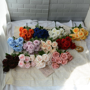 Bouquets de roses artificielles en velours bleu <span class=keywords><strong>royal</strong></span> à 7 têtes, vente en gros de fausses roses pour la décoration des centres de table et des allées de mariage - Product Image 5