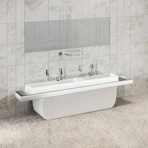 Porte-serviettes de salle de bain mural simple moderne en laiton, design en acier inoxydable avec modèle 3D, finition brossée en laiton, crochet de 24 pouces - Product Image 3