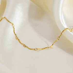 Pulsera de Verano para Mujer, Acero Inoxidable, Chapado en Oro de 18K de Alta Gama, Estilo Moderno, para Aniversarios, Color Inalterable - Product Image 4