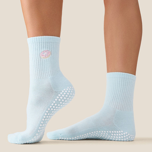 Bulk Order Custom Logo Ice Blue Plain Knit Crew Yoga <b>Socks</b> Pilates Grip <b>Socks</b> Silicone Dot Non Slip for Daily Wear - Product Image 3