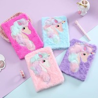 Carnet de voyage A5 à couverture rigide en cuir brodé licorne avec revêtement en peluche, reliure thermique, 80 feuilles, impression numérique couleur personnalisée