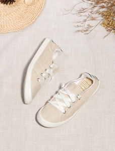 WK-003 Classic Latest White Black <strong>Blank</strong> Lace up Cheap <strong>Wholesale</strong> Custom logo <strong>Blank</strong> Casual Men Women <strong>Canvas</strong> <strong>Sneakers</strong> - Product Image 5