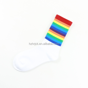Chaussettes de Skateboard pour Adultes en Coton, Rayures Arc-en-ciel, Tricotées, Respirantes, Décontractées, pour le Quotidien, Gay, <span class=keywords><strong>LGBT</strong></span> - Product Image 5