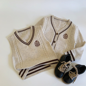 <span class=keywords><strong>Gilet</strong></span> <span class=keywords><strong>en</strong></span> tricot polyvalent pour enfants, cardigan sans manches, <span class=keywords><strong>gilet</strong></span> boutonné, vêtement d'extérieur décontracté pour garçons, haut pour l'automne et l'hiver - Product Image 3